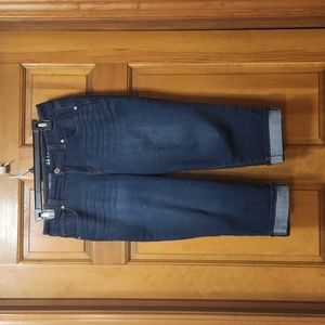 Style & Co. Curvy Dark Wash Blue Denim Capri's 6 Petite, Women's, GUC